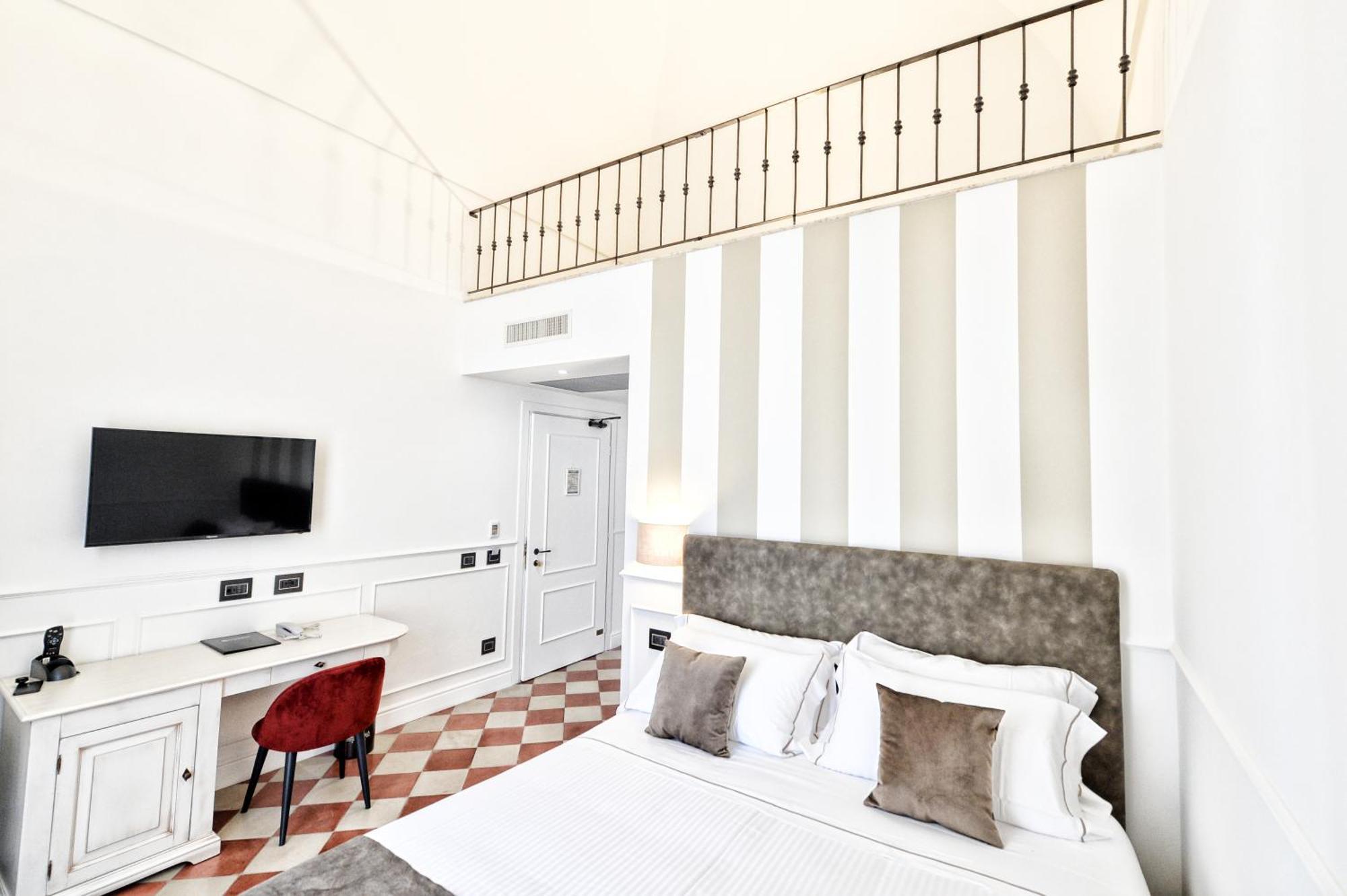 Casa Isabella Exclusive Hotel มอตโตลา ภายนอก รูปภาพ