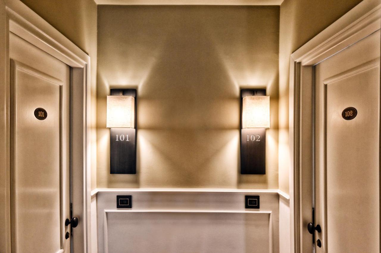 Casa Isabella Exclusive Hotel มอตโตลา ภายนอก รูปภาพ