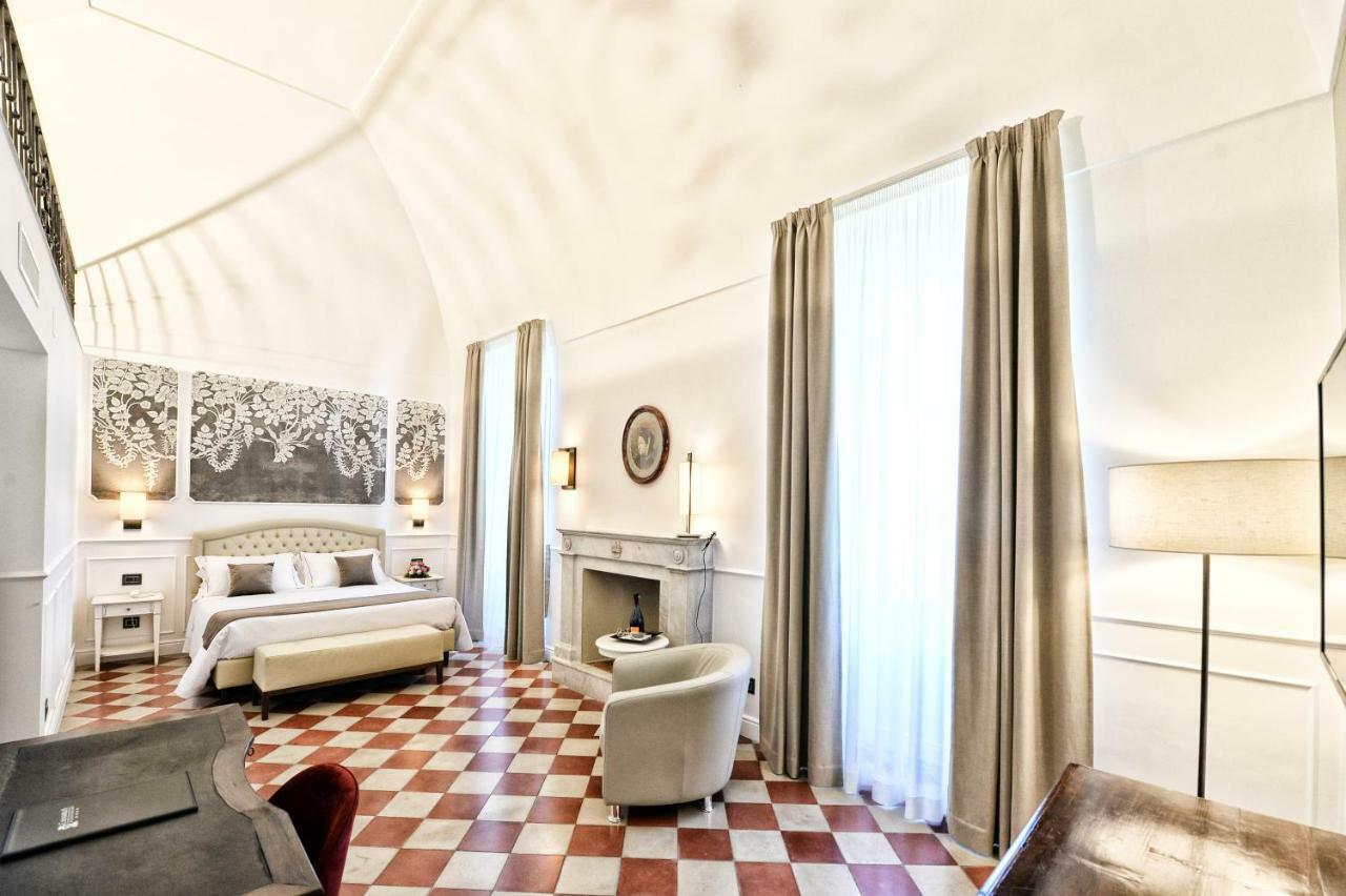 Casa Isabella Exclusive Hotel มอตโตลา ภายนอก รูปภาพ