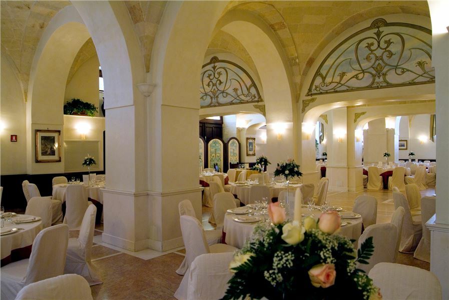 Casa Isabella Exclusive Hotel มอตโตลา ภายนอก รูปภาพ